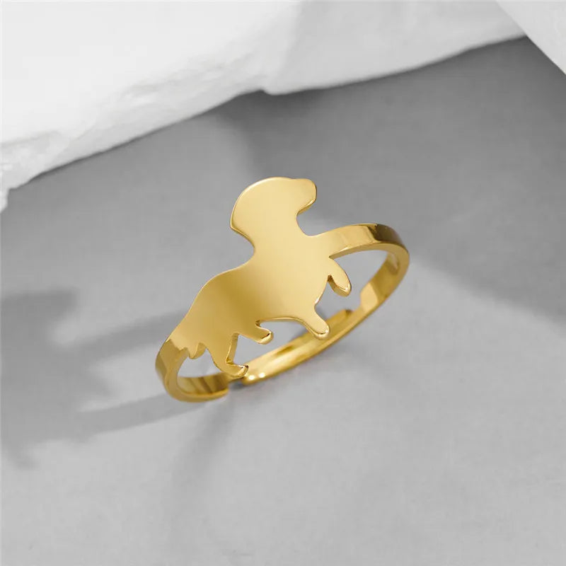Golden Dachshund Ring – Warm Love and Loyalty Dog Jewelry for Women