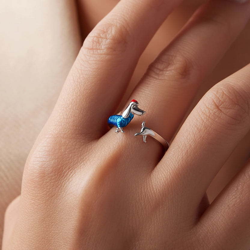 Silver Dachshund Christmas Ring – Festive Puppy Dog Jewelry for Women